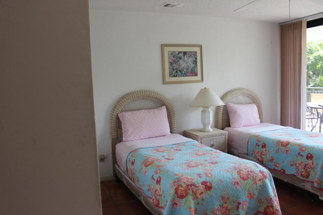 Beautifully Renovated Summer Of 2020 Come And Enjoy This Lovely Unit 基韋斯特 外观 照片